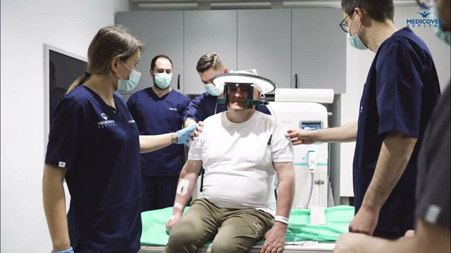 MRG FUS – nowoczesne leczenie drżenia samoistnego oraz&nbsp;drżennej postaci choroby Parkinsona